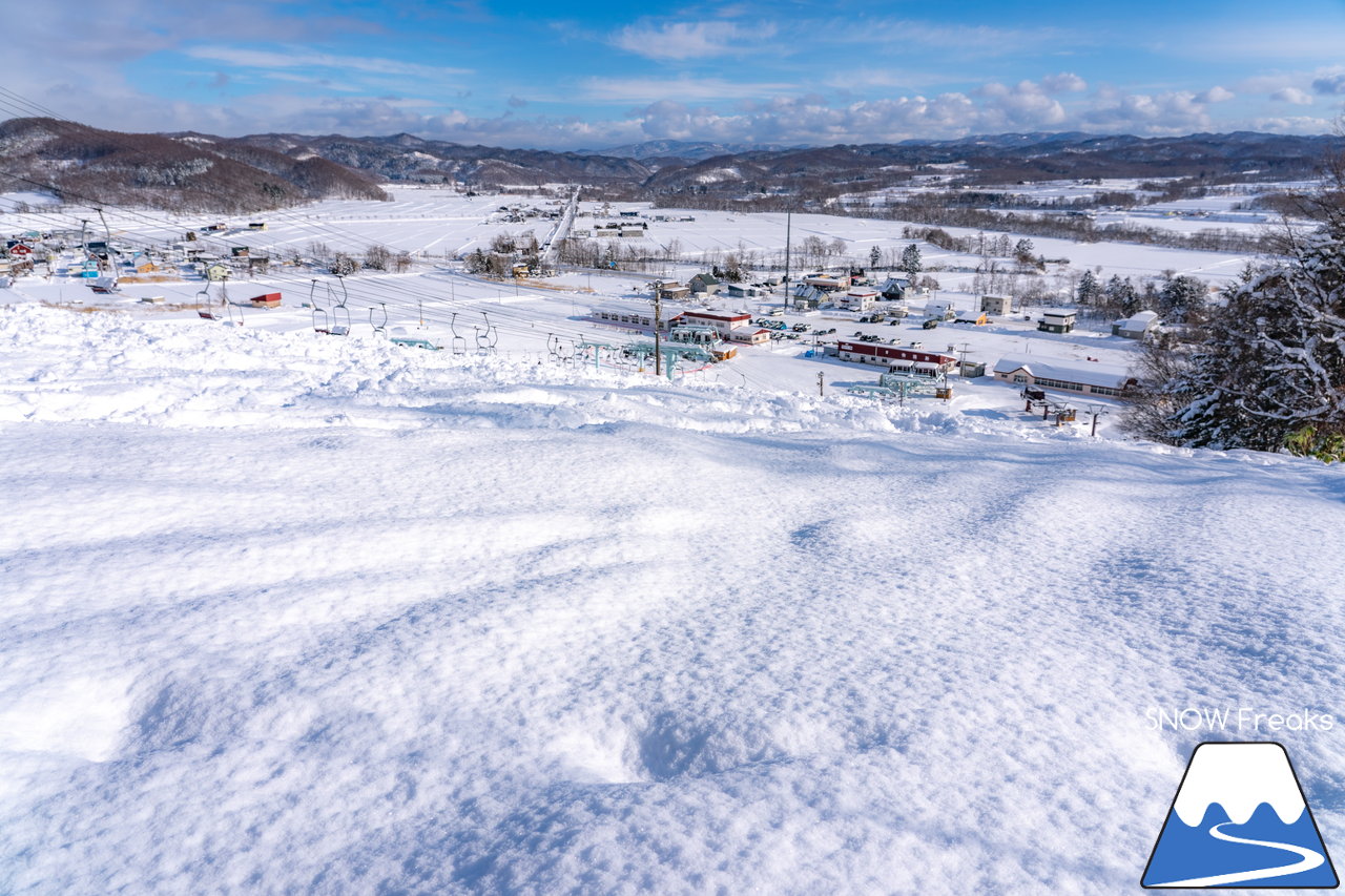 岩見沢萩の山市民スキー場｜整地もパウダーもマイペースで楽しめるローカルスキー場から『Merry Christmas』☆